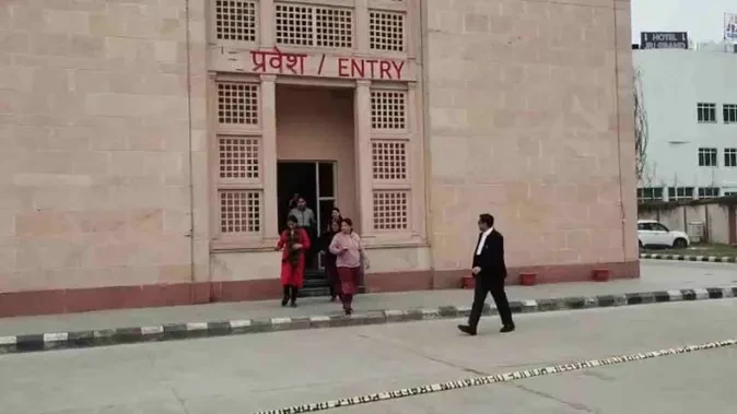 देहरादून कोर्ट को फिर मिली बम से उड़ाने की धमकी, ई-मेल के बाद मचा हड़कंप