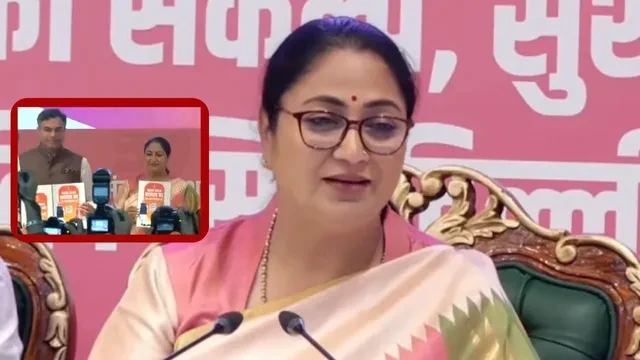 दिल्ली सरकार ने पूरा किया एक साल, सीएम रेखा गुप्ता ने पेश किया रिपोर्ट कार्ड