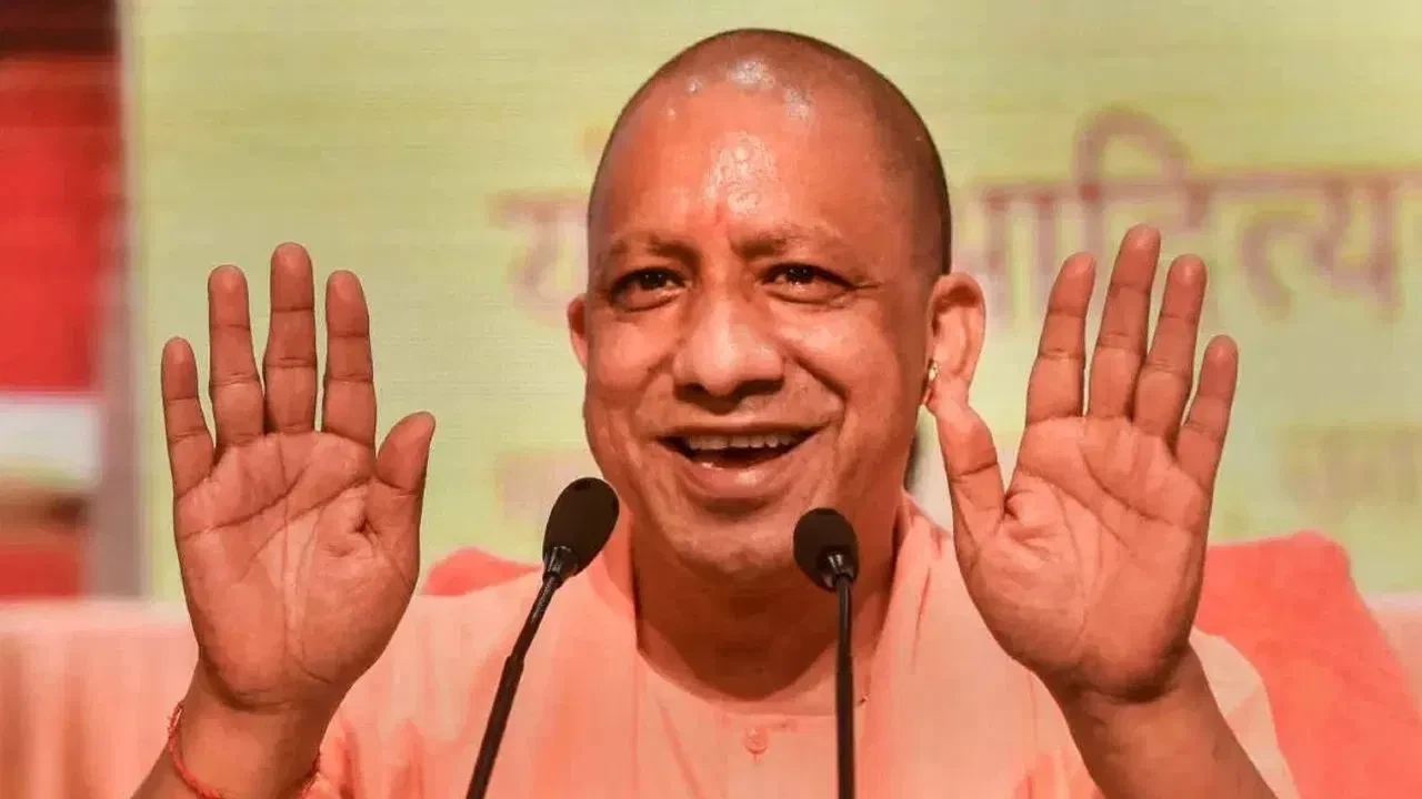 सीएम योगी ने शिक्षा मित्रों की सैलरी बढ़ाई, शिक्षा और कृषि में नई पहल की घोषणा