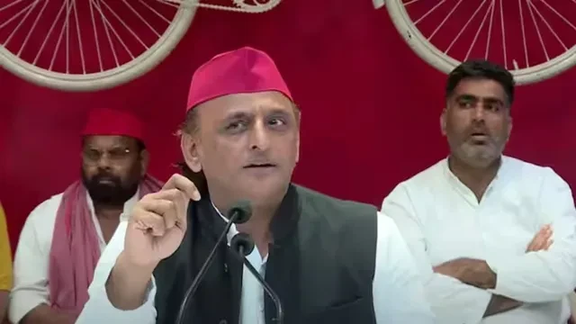 AI समिट में कांग्रेस के शर्टलेस प्रदर्शन की अखिलेश यादव ने की निंदा