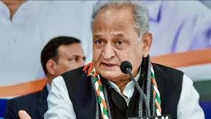 अशोक गहलोत ने ‘2 साल बनाम 5 साल’ बहस को बताया बेतुका, राज्य सरकार पर साधा निशाना