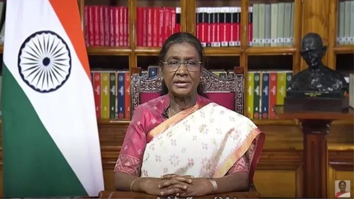 मुंबई में राष्ट्रपति का संदेश: स्वस्थ भारत के निर्माण में स्वास्थ्य सेवाओं की पहुंच अहम
