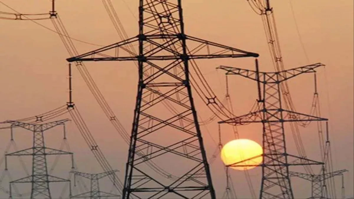 कम मांग के चलते 5000 मेगावाट बिजली उत्पादन बंद, 24 घंटे बिजली सुनिश्चित करने की मांग