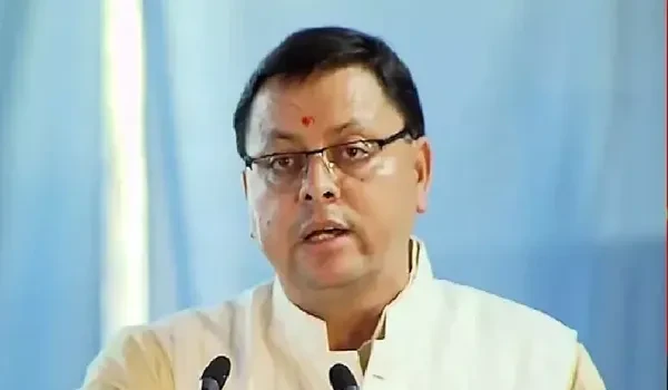 सीएम धामी ने कांग्रेस पर साधा निशाना, कहा- नाम बदलते ही मिली इफ्तार पार्टी