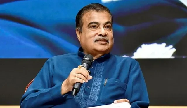 केंद्र सरकार लागू करेगी ग्रेडेड ड्राइविंग लाइसेंस सिस्टम, उल्लंघन पर कटेंगे अंक
