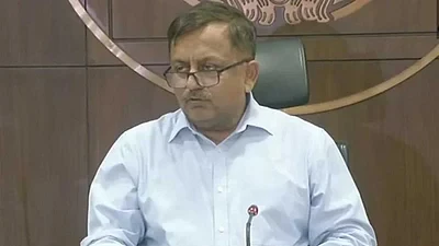 सीएम योगी के सलाहकार अवनीश अवस्थी का कार्यकाल एक साल के लिए बढ़ा