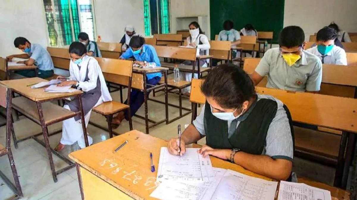 मध्य-पूर्व के कुछ देशों में सीबीएसई ने कक्षा 10-12 की परीक्षाओं में बदलाव किया