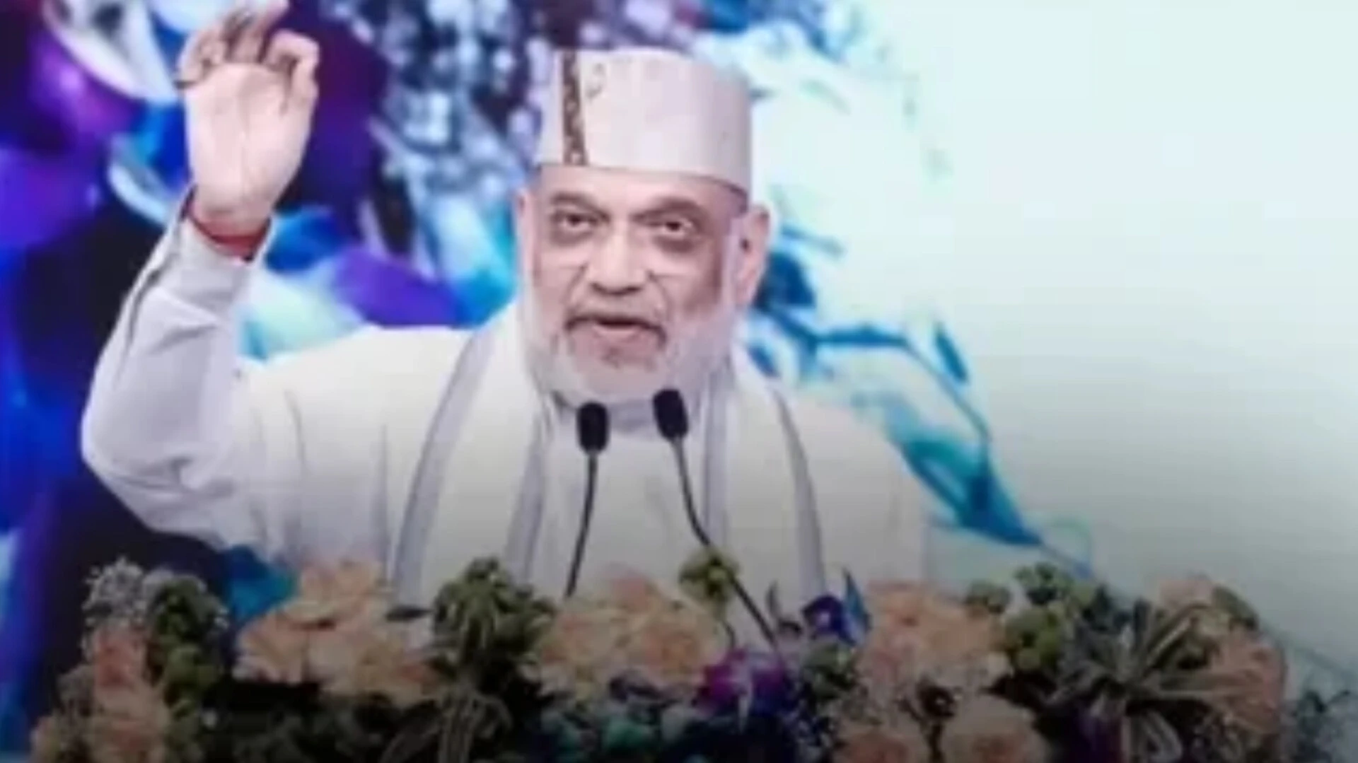अमित शाह का कांग्रेस पर हमला: उनकी सरकार होती तो नौकरी के लिए लगती ‘पर्ची-खर्ची’