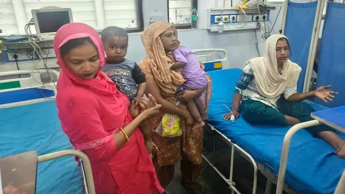 जमानत पर लौटे युवक ने भाभी और बच्चों पर किया तेजाब से हमला, तीन घायल