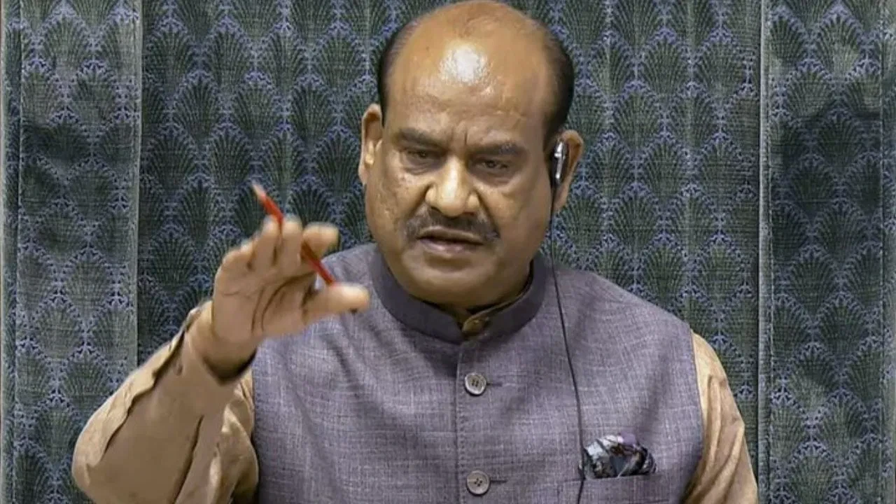 लोकसभा में ध्वनिमत से अविश्वास प्रस्ताव खारिज, ओम बिरला  बने रहेंगे अध्यक्ष