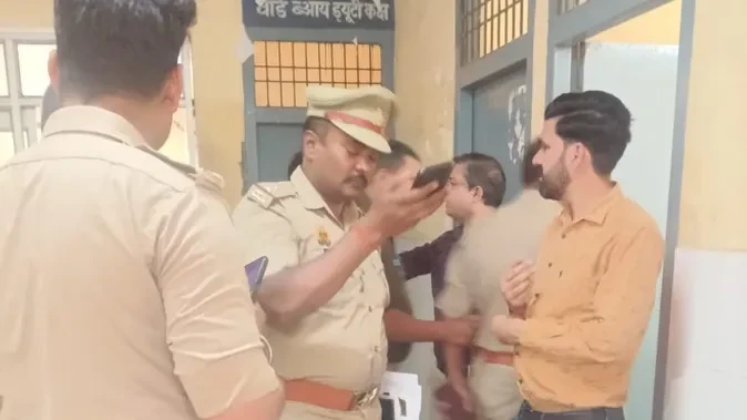 बदायूं में एचपीसीएल बायोगैस प्लांट के दो अधिकारियों की गोली मारकर हत्या