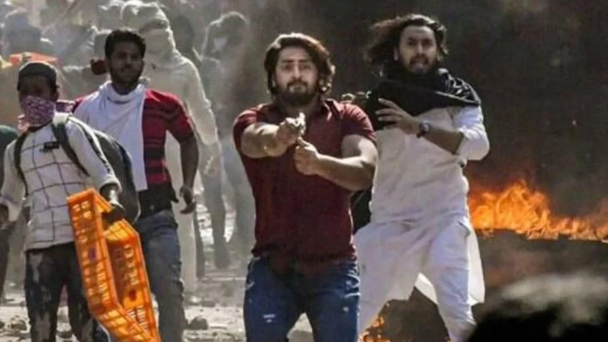 दिल्ली दंगों के आरोपी शाहरुख पठान की जमानत याचिका खारिज