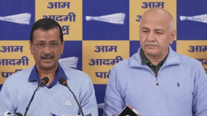 आबकारी नीति घोटाला: हाईकोर्ट ने केजरीवाल, सिसोदिया को जवाब देने का समय दिया
