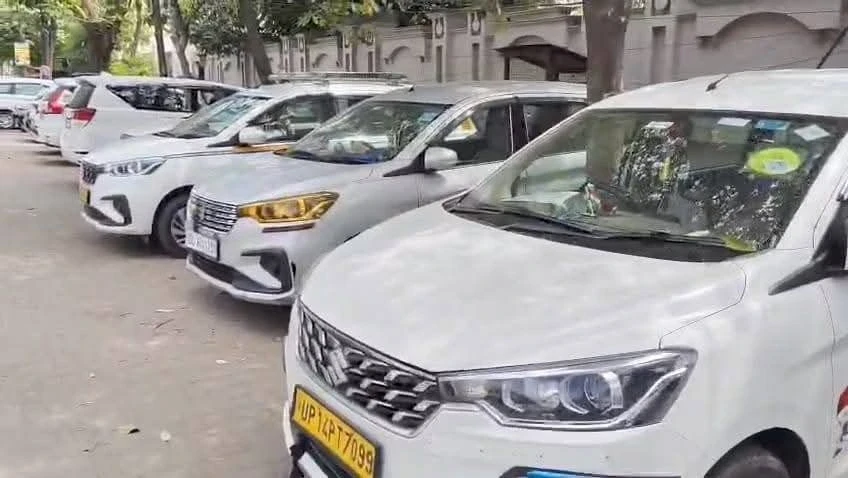 बिंदल्स पेपर्स मिल पर आईटी रेड, 3 करोड़ नकदी और 15 करोड़ के गहने बरामद