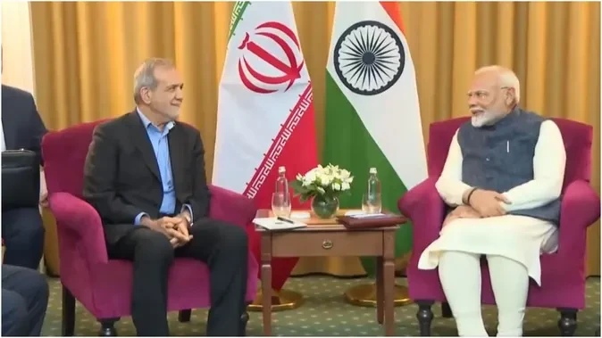 पीएम मोदी ने ईरान के राष्ट्रपति से की फोन पर बातचीत, दी ईद-नौरोज की शुभकामनाएं