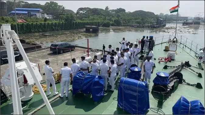 कोच्चि में रेड जोन में ड्रोन उड़ाना पड़ा भारी, 2 अमेरिकी पर्यटकों पर कार्रवाई
