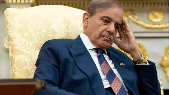 होर्मुज से गुजर रहे पाकिस्तानी जहाज की नो एंट्री, ईरान ने भेजा वापस