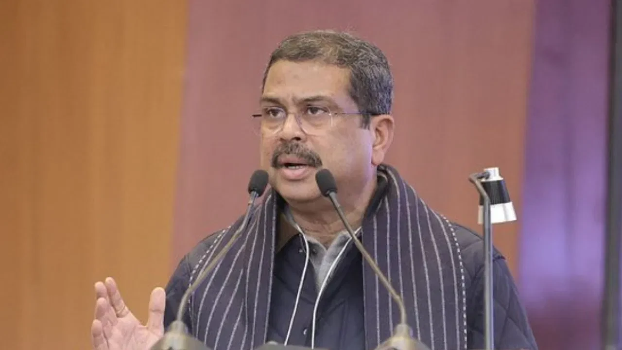 NCERT विवाद पर बोले केंद्रीय शिक्षा मंत्री धर्मेंद्र प्रधान- सरकार किसी वर्ग के खिलाफ नहीं