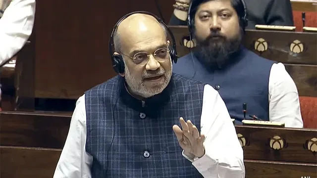 भारत टैक्सी की राह में क्या है चुनौतियां? अमित शाह ने संसद में रखा रोड़मैप