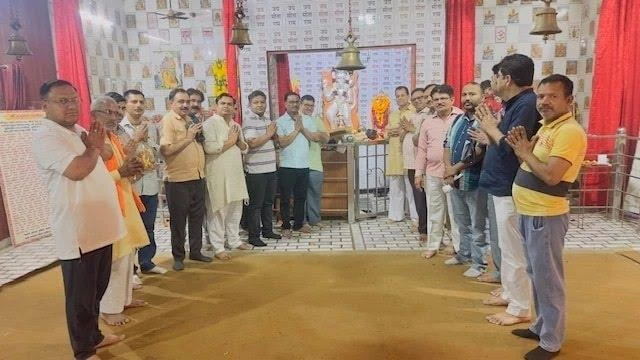 मीरापुर में धूमधाम से मनाया बालाजी जन्मोत्सव, 56 भोग का लगाया प्रसाद