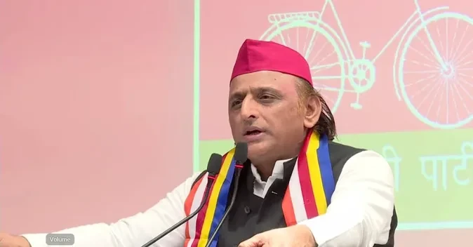 अखिलेश यादव का BJP पर हमला: ‘अमृत काल नहीं, देश में संकट काल’