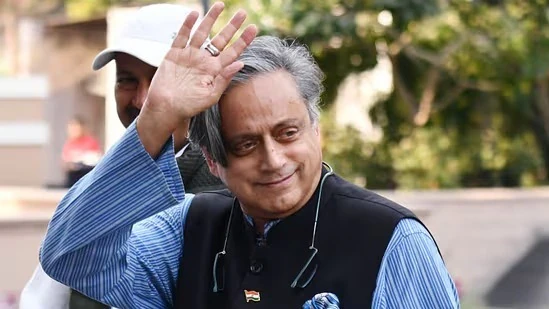 केरलम में कांग्रेस सांसद शशि थरूर के काफिले पर हमला, एक गिरफ्तार