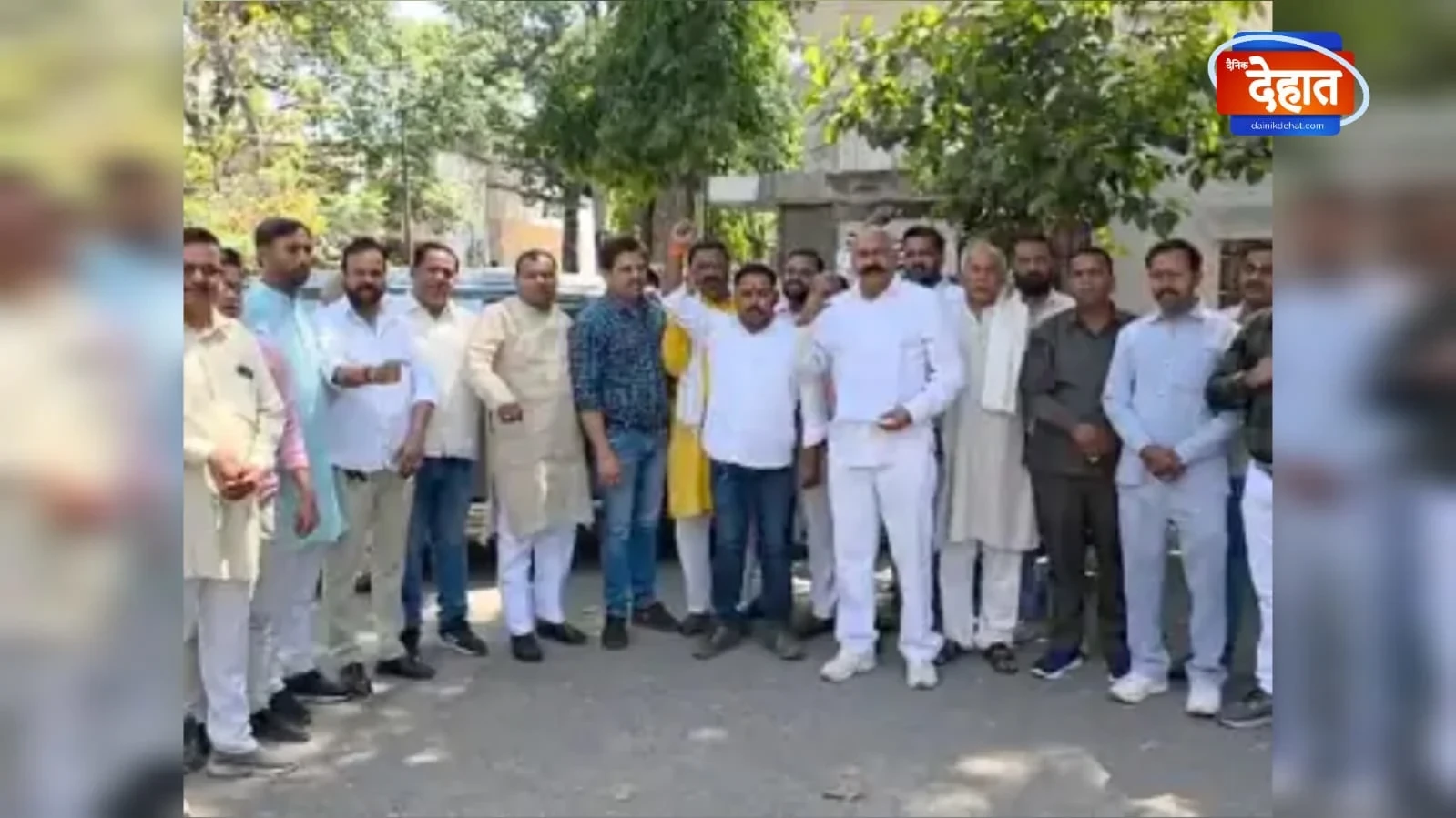 सुजडू चौराहे पर अशोक स्तंभ की पुनः स्थापना की मांग, संघर्ष समिति ने मुख्यमंत्री के नाम सौंपा ज्ञापन