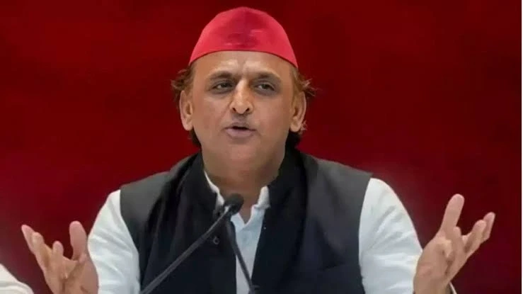 अखिलेश यादव का चुनाव आयोग पर हमला, कहा- निष्पक्ष न रहे तो चुनाव नहीं होंगे स्वच्छ