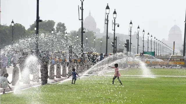 दिल्ली में 11 सालों में अप्रैल का सबसे ठंडा दिन रहा बुधवार, आज से फिर बढ़ेगी गर्मी