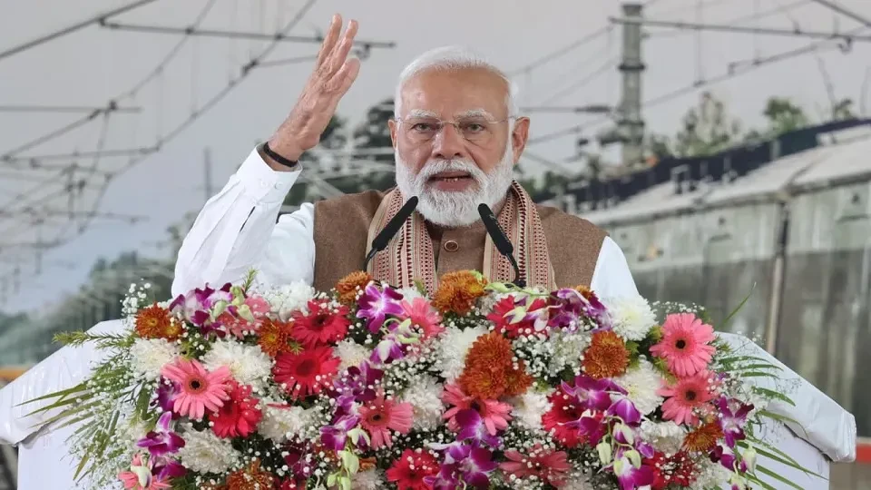 हलेदा से बीरभूम तक: पीएम मोदी ने उठाए घुसपैठ और कानून-व्यवस्था के मुद्दे
