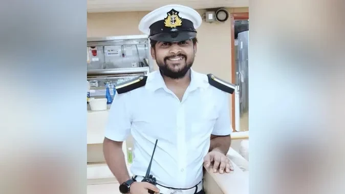 दिल्ली-देहरादून हाईवे पर दर्दनाक हादसा, मर्चेंट नेवी कर्मी की मौत, मां गंभीर घायल