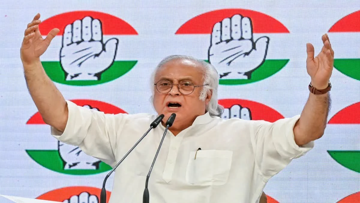पाकिस्तान की मध्यस्थ भूमिका पर कांग्रेस ने उठाए सवाल, केंद्र सरकार पर साधा निशाना