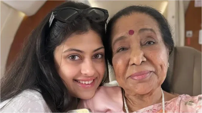 आशा भोसले को अंतिम विदाई, पोती जनाई का भावुक संदेश वायरल