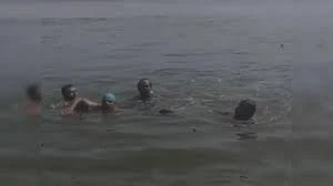दिल्ली में युमना में डूबे दो दोस्त: एक का शव बरामद, दूसरे की तलाश जारी