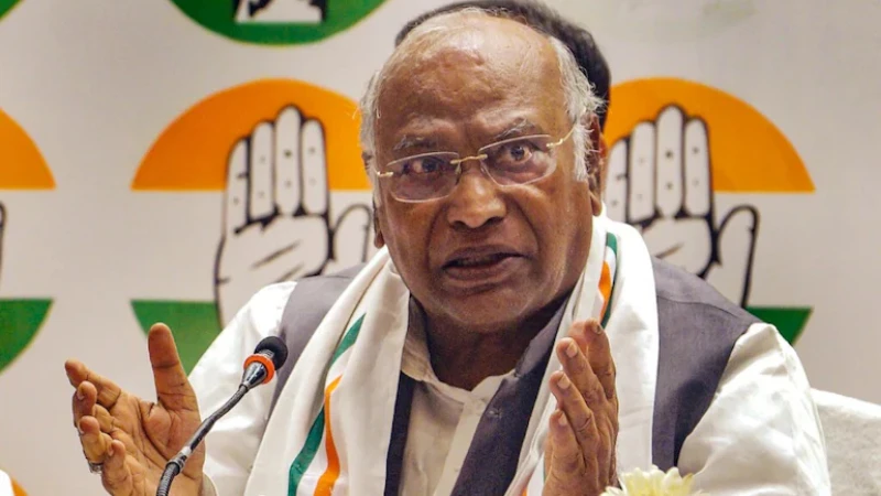 महिला आरक्षण बिल सिर्फ चुनावी स्टंट, विपक्ष करेगा विरोध: खरगे