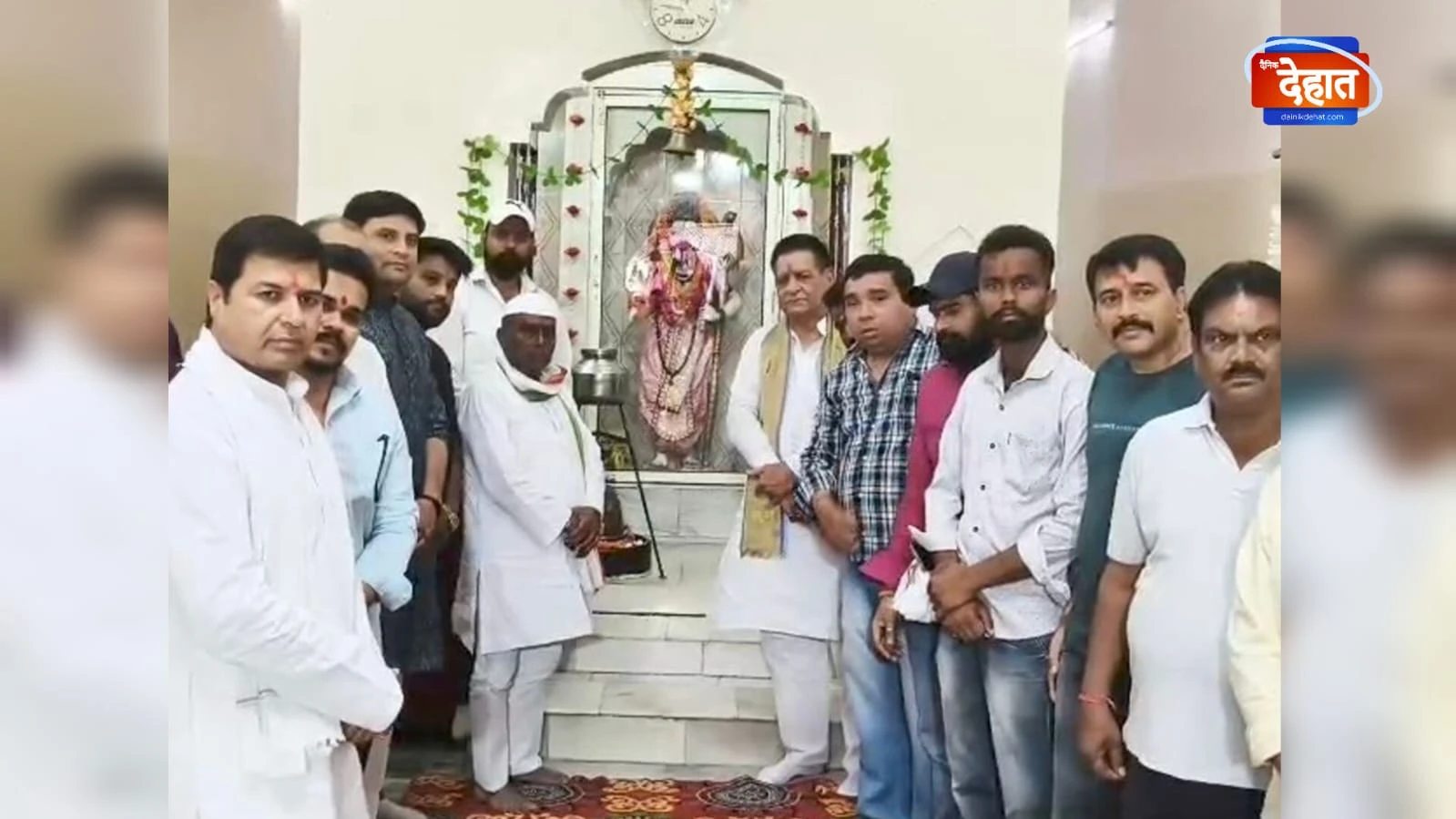 अक्षय तृतीया पर परशुराम महादेव मंदिर में उमड़ी श्रद्धालुओं की भीड़