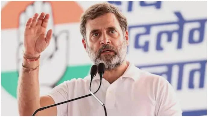 भ्रष्टाचार के कारण एआईएडीएमके ने भाजपा के सामने किया समर्पण: राहुल गांधी