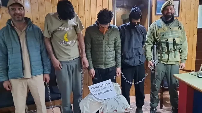अनंतनाग में नशा तस्करी पर बड़ा प्रहार: छह आरोपी गिरफ्तार, तीन एफआईआर दर्ज