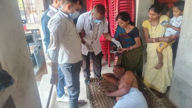 शादी समारोह में परोसा खाना बना मुसीबत, 50 लोग बीमार