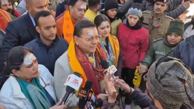 केदारनाथ धाम के कपाट खुले, सीएम धामी ने की पूजा; गूंजा “हर-हर महादेव”
