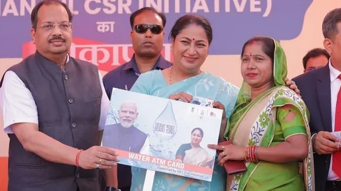 पीतमपुरा में वॉटर एटीएम का उद्घाटन, रेखा गुप्ता ने दी बड़ी सौगात