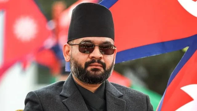नेपाल सरकार का एक और फैसला: 60 की उम्र में होंगे रिटायरमेंट