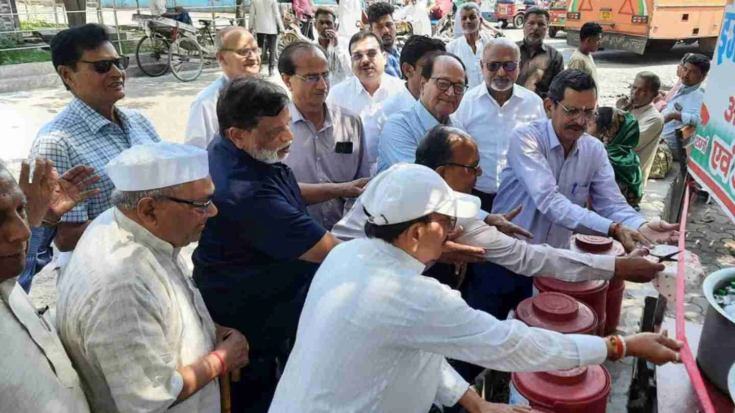 मुजफ्फरनगर: इंजीनियर्स क्लब ने शुरू की 100 दिन चलने वाली शीतल जल सेवा