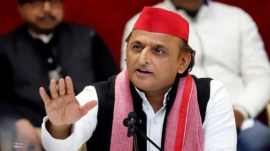 असली गिरगिट तो मुख्यमंत्री खुद हैं, जो 'नारी वंदन' को 'नारा' बनाना चाह रहे: अखिलेश