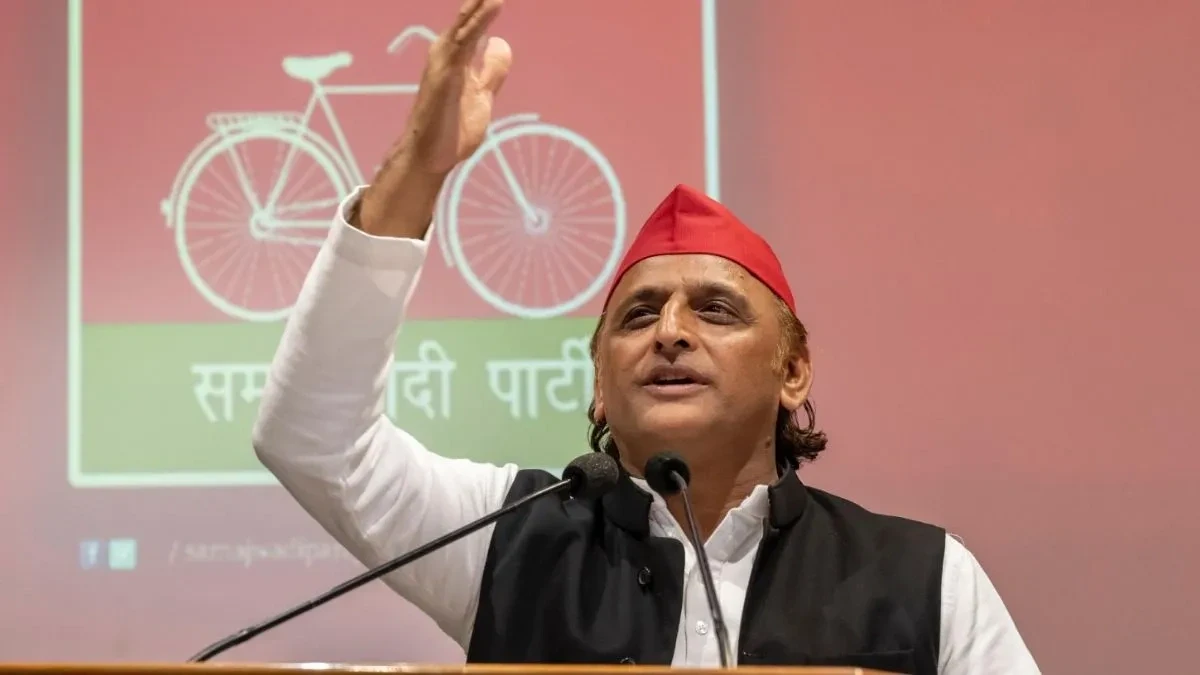यूपी: विधानसभा चुनाव से पहले छोटे दलों को साधने में जुटी समाजवादी पार्टी