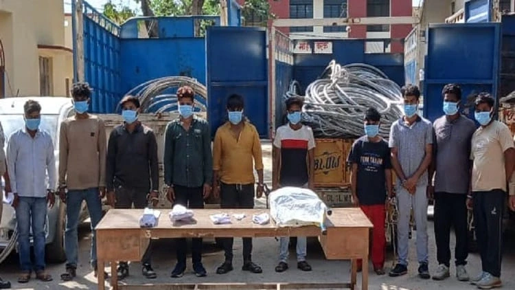 शामली: लोहे की चेन फेंककर बंद करते थे हाईटेंशन लाइन, फिर काटते थे तार; 10 गिरफ्तार
