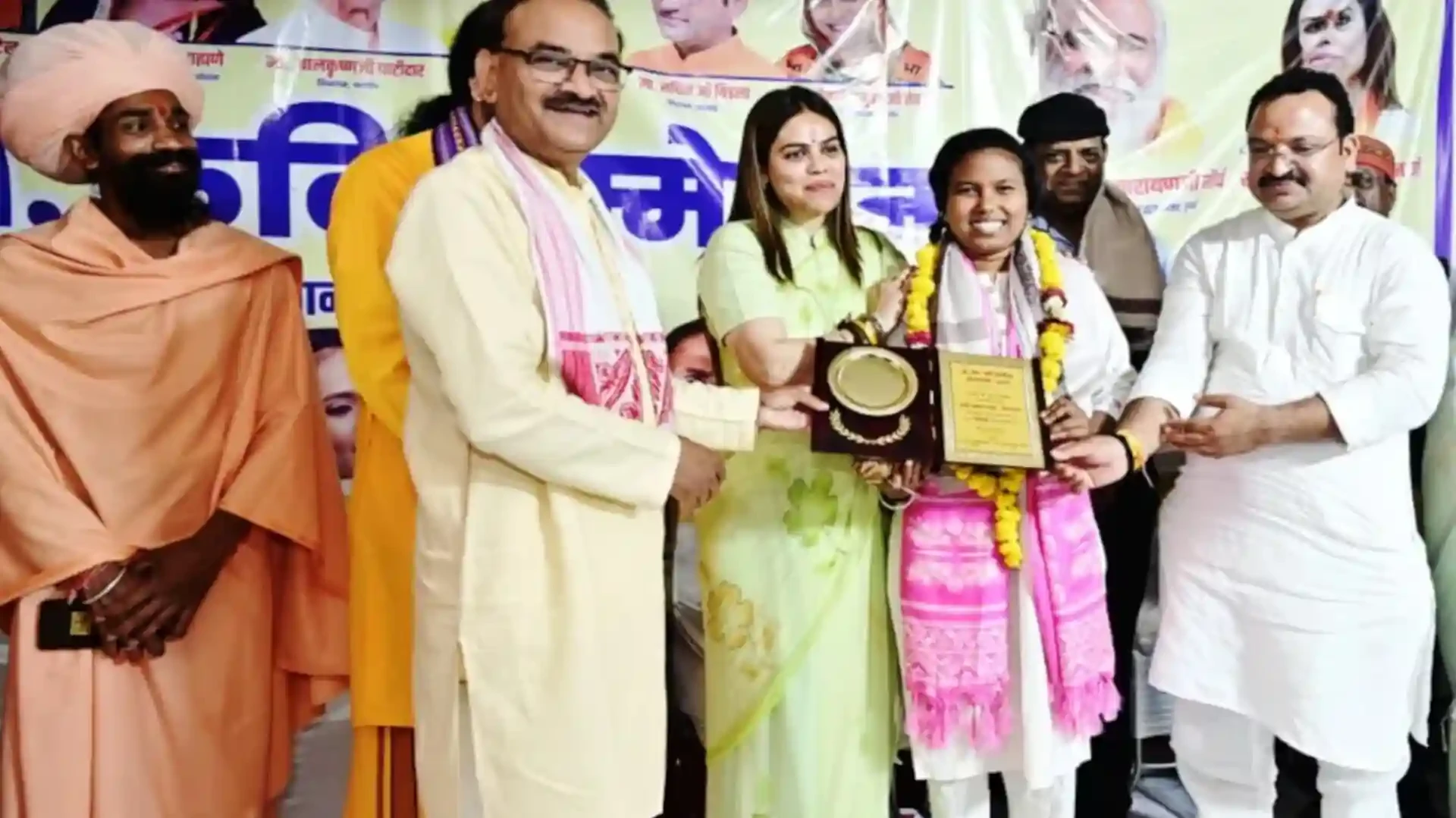 मैं जहरीली हूं क्योंकि शिवभक्त हूं… खरगोन में भाजपा प्रवक्ता नाजिया इलाही खान का बयान