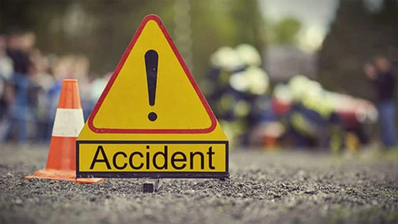 दादरी में भीषण सड़क हादसा, महिला समेत 3 की मौत, बच्ची गंभीर
