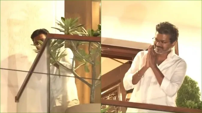 पिता के घर पहुंचकर विजय ने बजाई सीटी, बालकनी से फैंस का किया अभिवादन