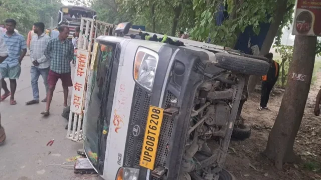 छपरा में भीषण हादसा: ट्रक और पिकअप की टक्कर में 4 की मौत, 6 घायल